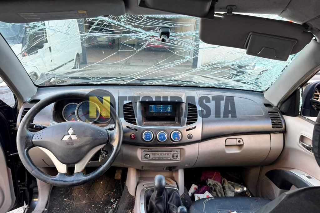 Mitsubishi L200 2.5 DI-D Doble Cabina 2007
