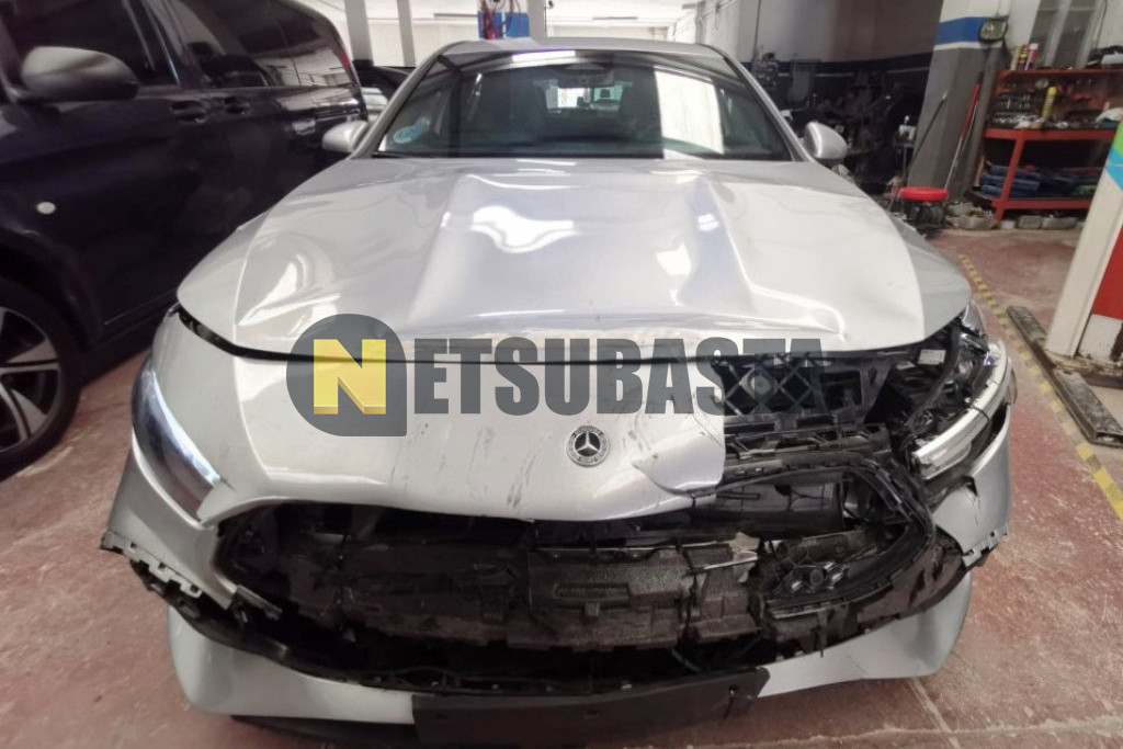 Mercedes-Benz A 180 2025