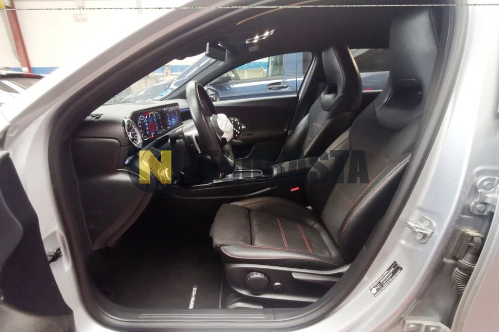 Mercedes-Benz A 180 2025