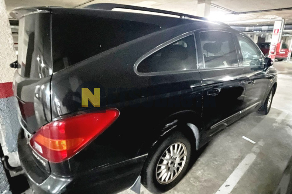 SsangYong Rodius 270Xdi 2011