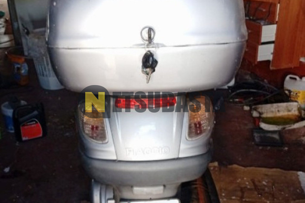 Piaggio X9 500 2004