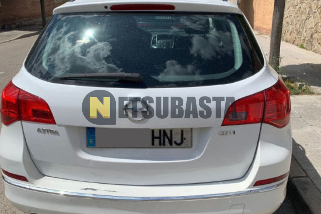 Opel Astra Sports Tourer 1.7 CDTI 2012