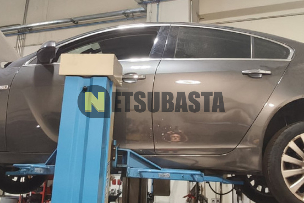 Opel Insignia 2.0 CDTI 2011