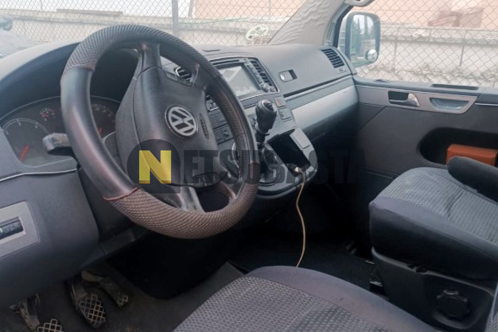Volkswagen Multivan T5 2.5 TDI 2006