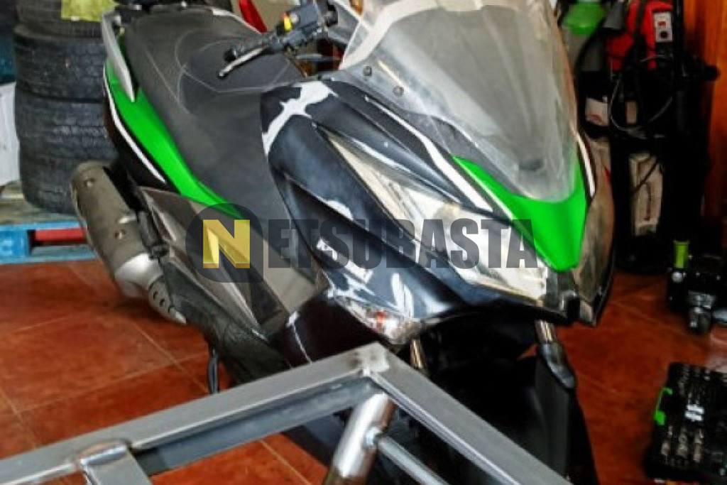 Kawasaki J 300 ABS 2014