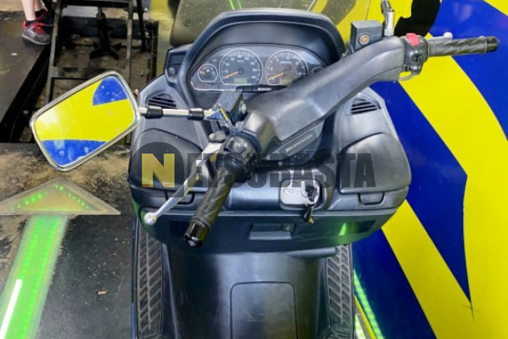 Suzuki BURGMAN 400 2003