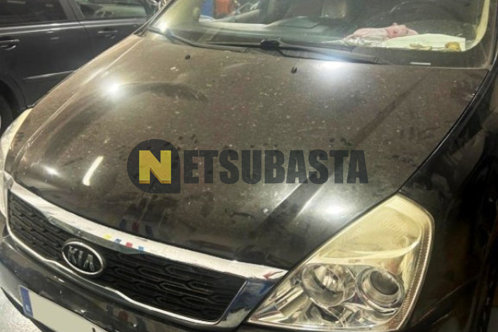 Kia Carnival 2.2 CRDi VGT 2011