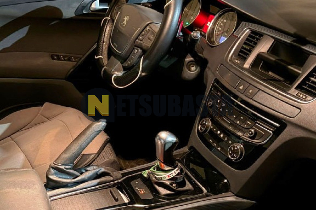 Peugeot 508 1.6 e-HDi CMP Blue Lion 2013