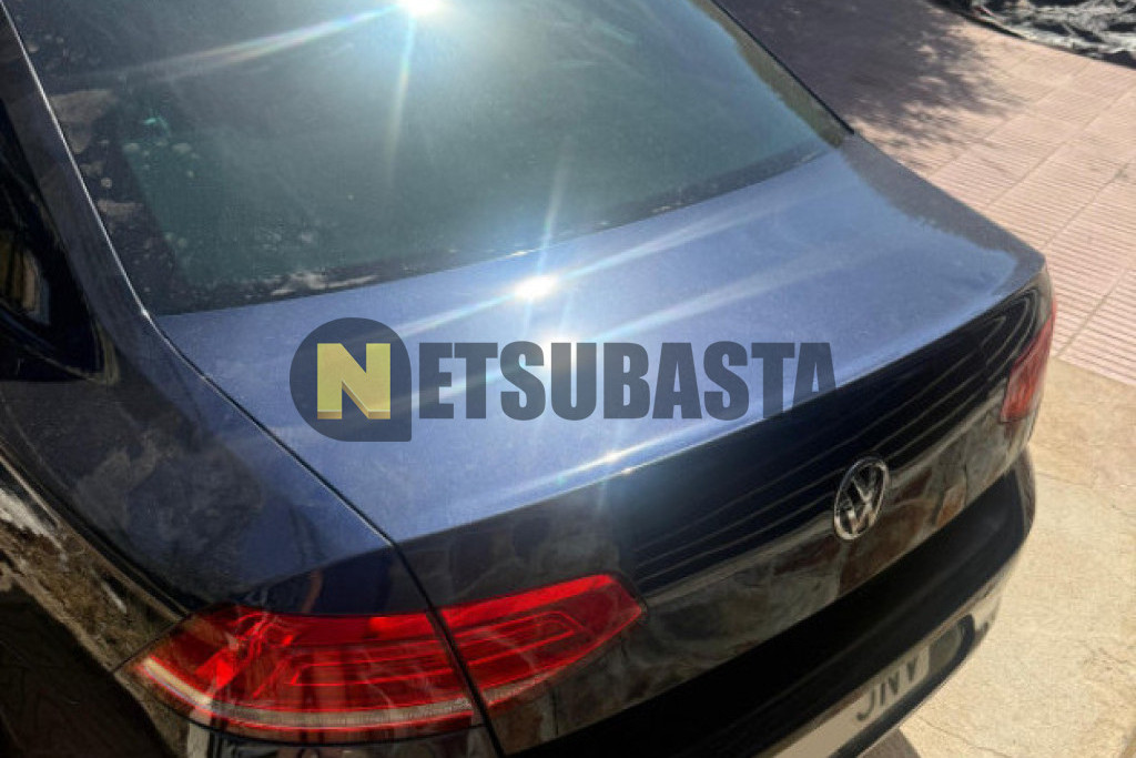 Volkswagen Passat 2.0 TDI BMT DSG6 2016