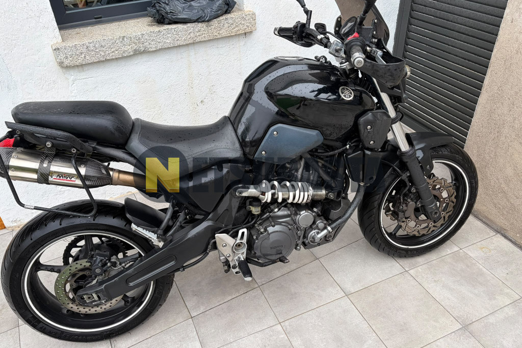 Yamaha MT 03 2010