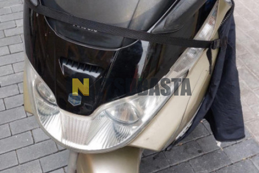Piaggio X8 125 2004