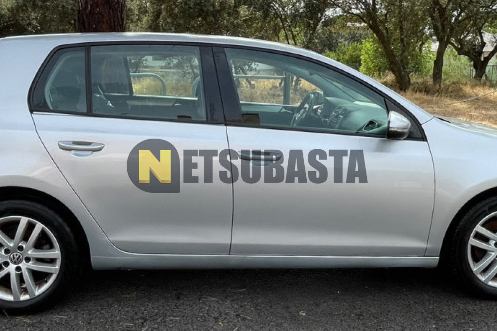 Volkswagen Golf 2.0 TDI DPF CR DSG 2009