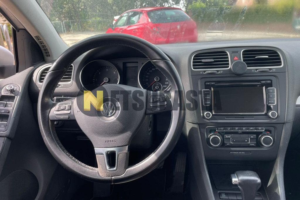 Volkswagen Golf 2.0 TDI DPF CR DSG 2009