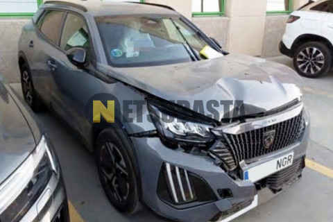 Peugeot 2008 Hybrid 136 e-DCS6 2025
