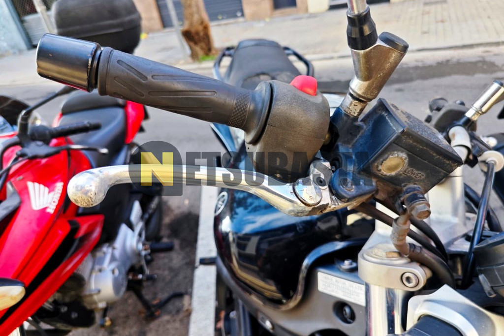Yamaha FZS 600 Fazer 2007