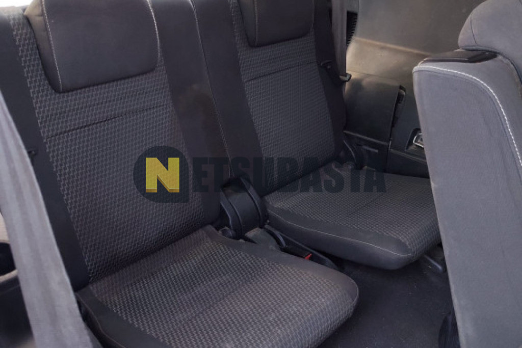 Toyota Verso 130 7 plazas 2014