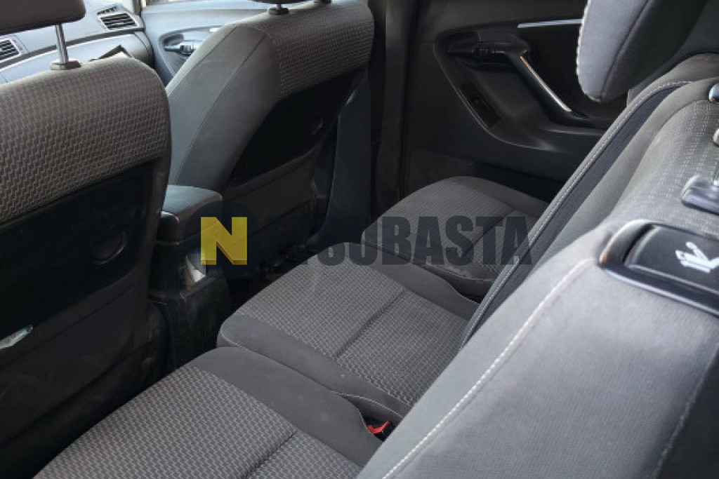Toyota Verso 130 7 plazas 2014
