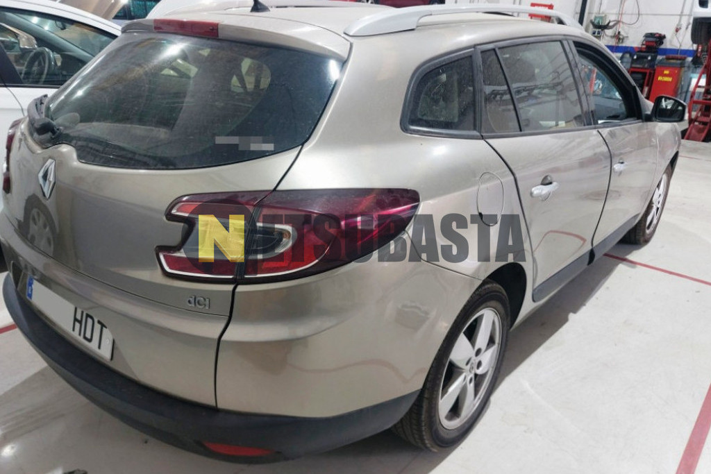 Renault Megane Grand Tour 1.5 dCi 2011