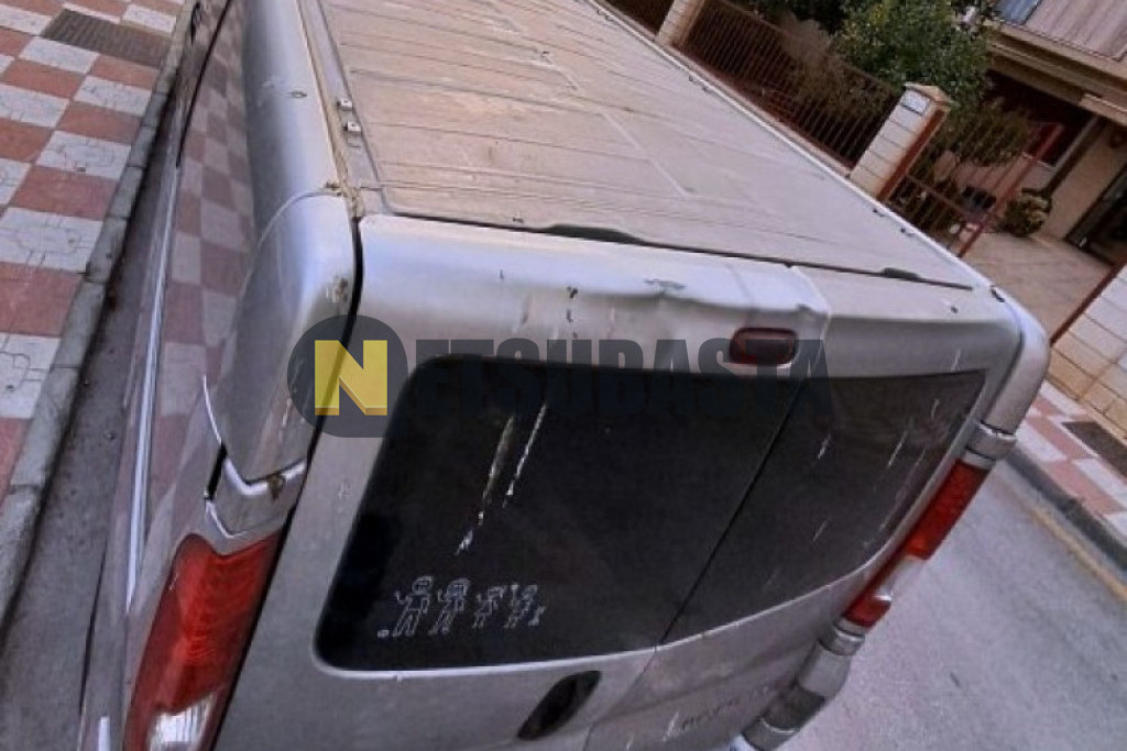 Opel Vivaro Combi 2.0 CDTI 2007