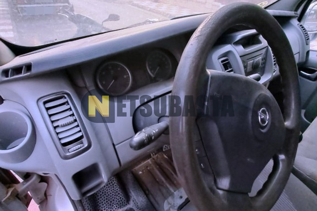 Opel Vivaro Combi 2.0 CDTI 2007