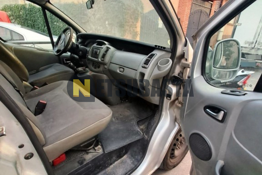 Opel Vivaro Combi 2.0 CDTI 2007