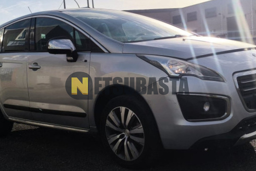 Peugeot 3008 1.2 PureTech 2015