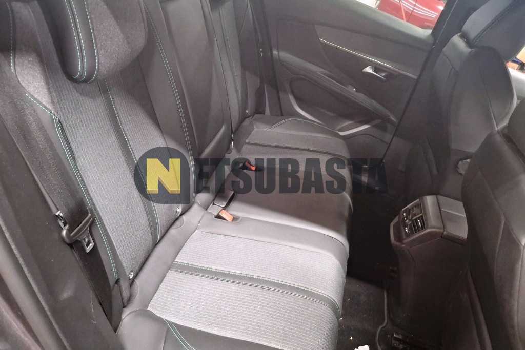 Peugeot 3008 1.5 BlueHDi EAT8 2023