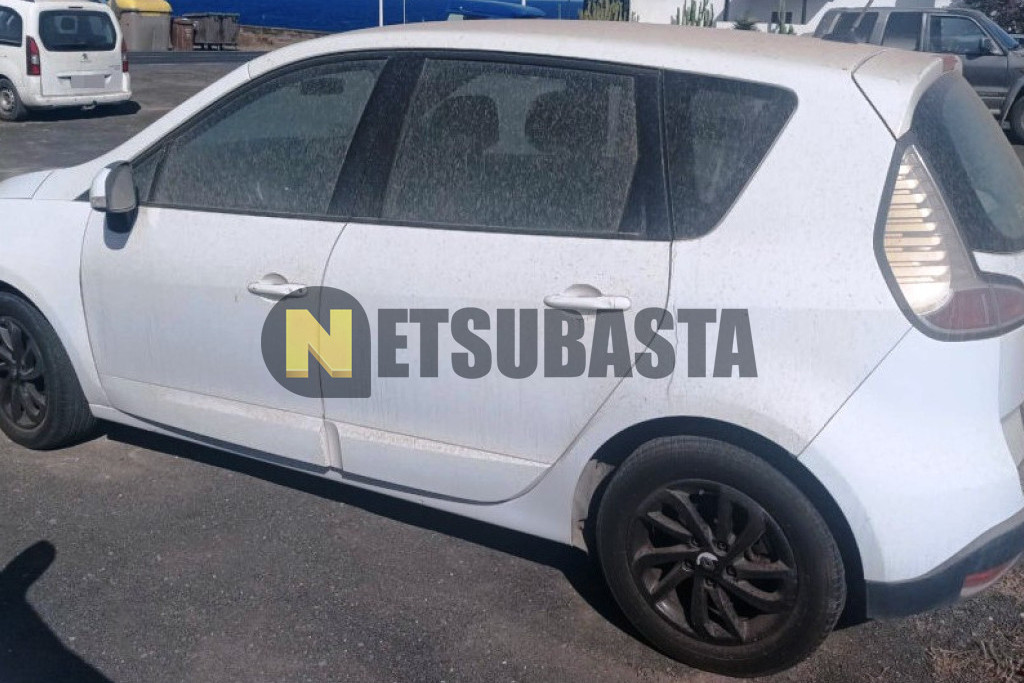 Renault Scenic 1.5 dCi EDC 2012
