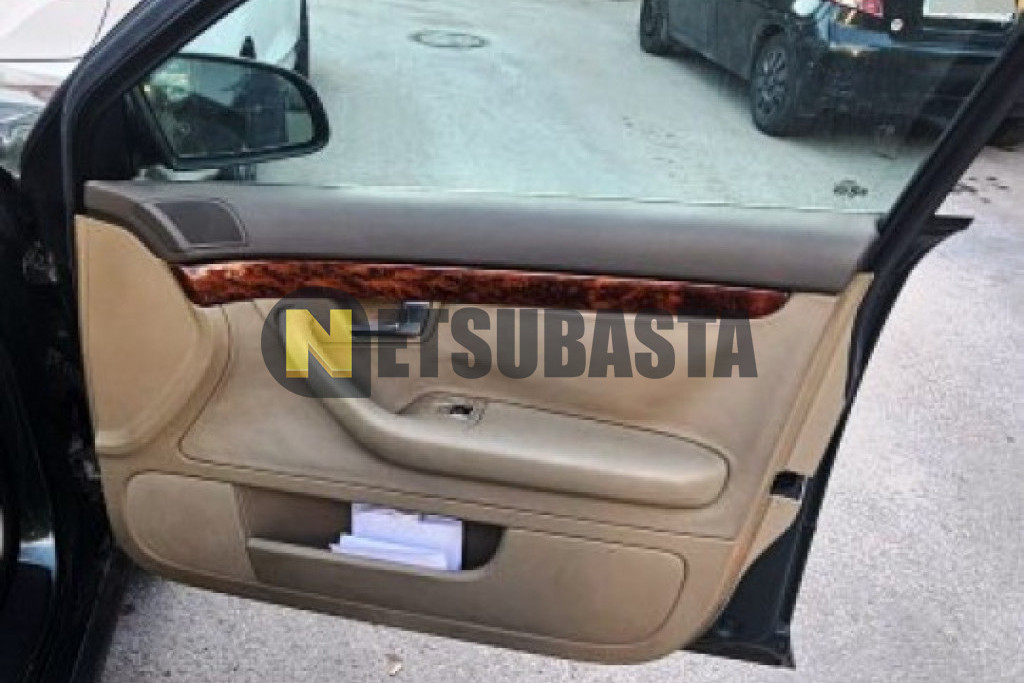 Audi A4 2.4 multitronic 6 vel. 2002