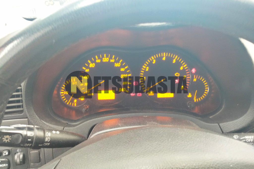 Toyota Avensis 2.0 VVT-i 2004
