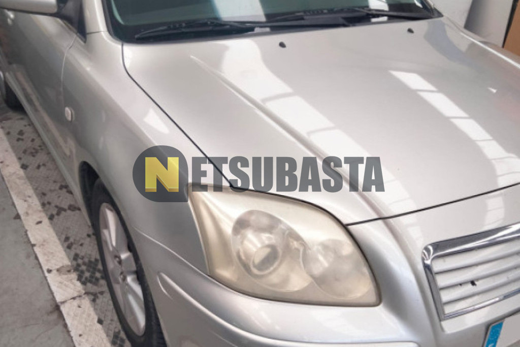 Toyota Avensis 2.0 VVT-i 2004