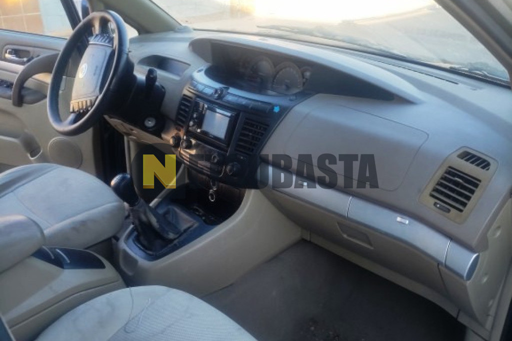 SsangYong Rodius 270Xdi 2010