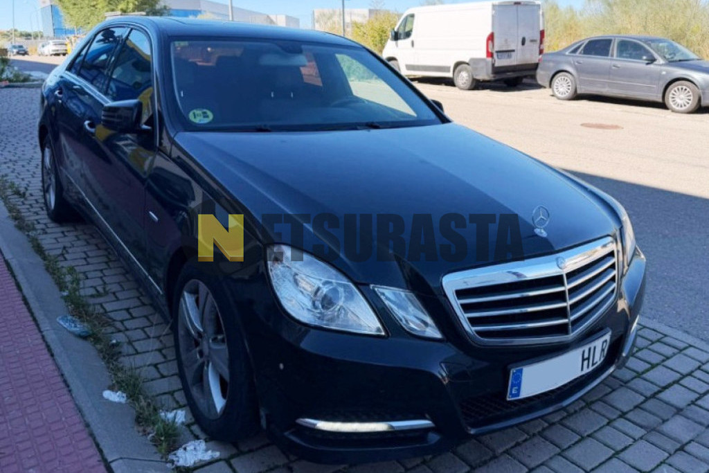 Mercedes-Benz E 220 CDI BlueEFFICIENCY Aut. 2012