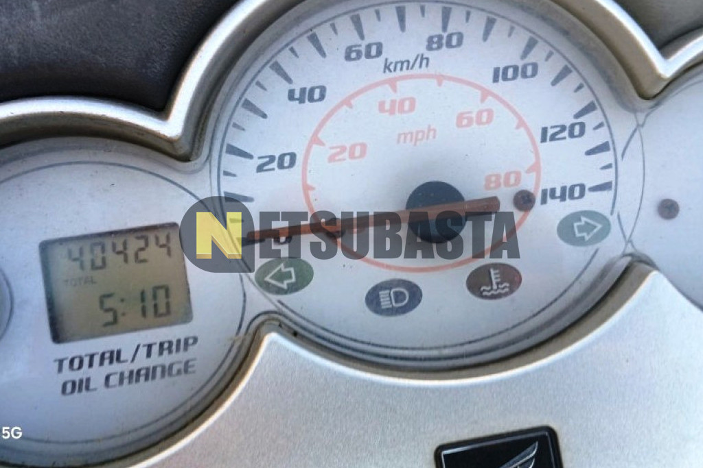 Honda DYLAN-SES 150 2004