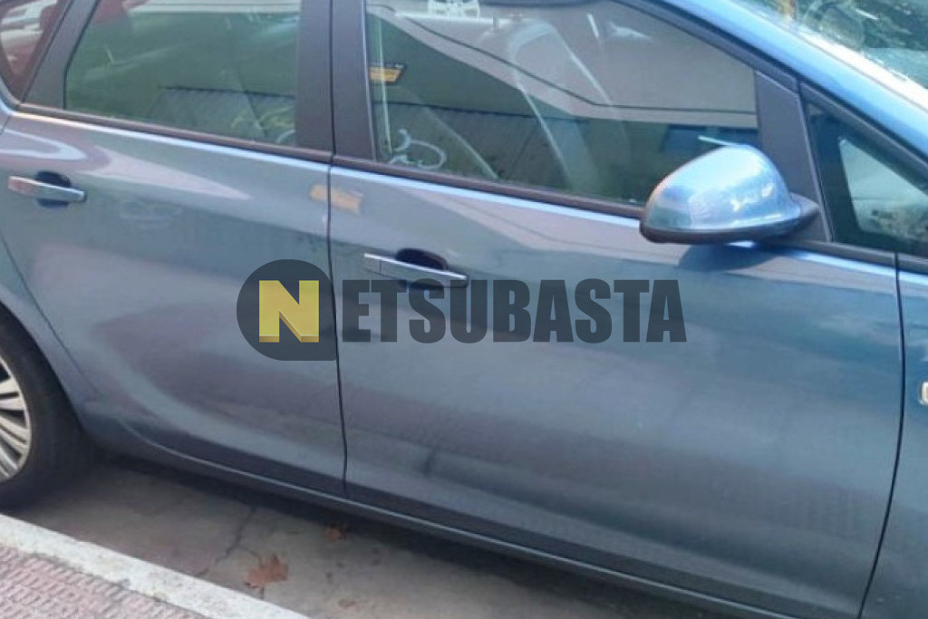 Opel Astra 1.6 2014