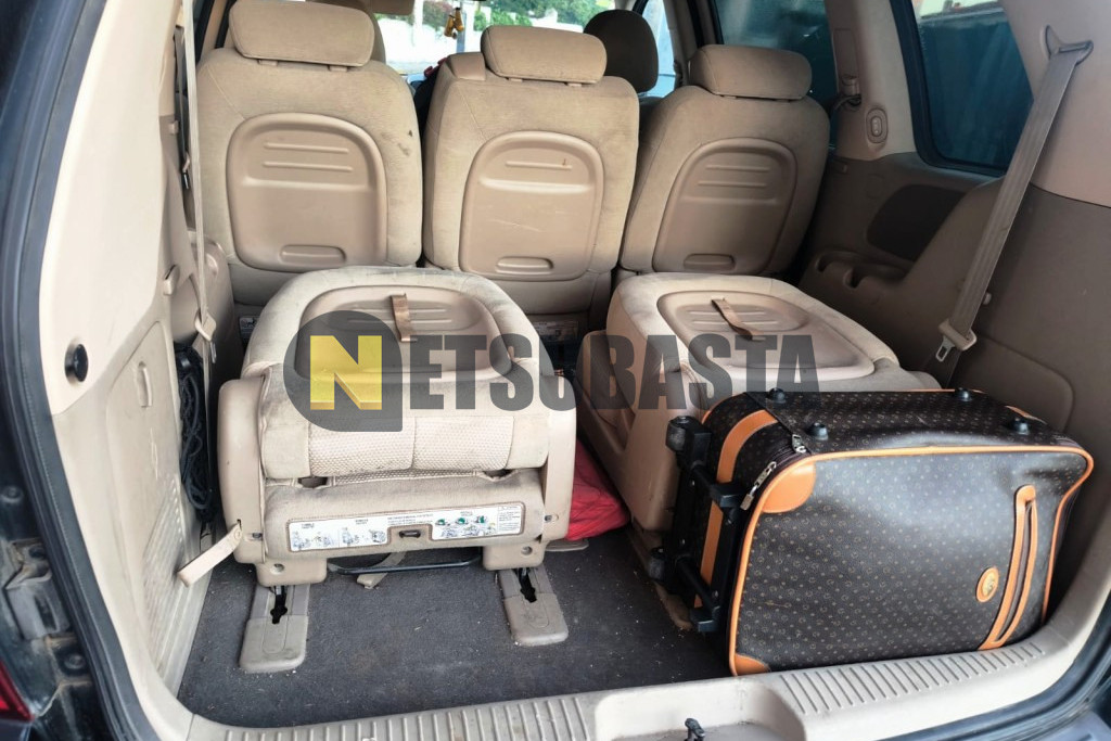 Kia Carnival 2.9 CRDi VGT 2010