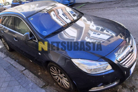 Opel Insignia Sports Tourer 2.0 CDTI 2011