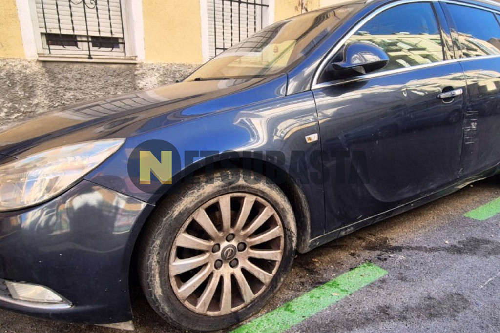 Opel Insignia Sports Tourer 2.0 CDTI 2011