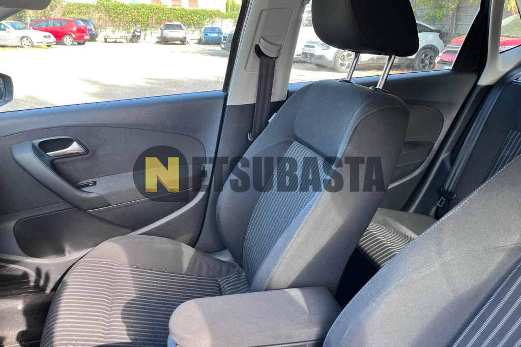 Volkswagen Polo 1.6 TDI DSG 7 vel. 2010