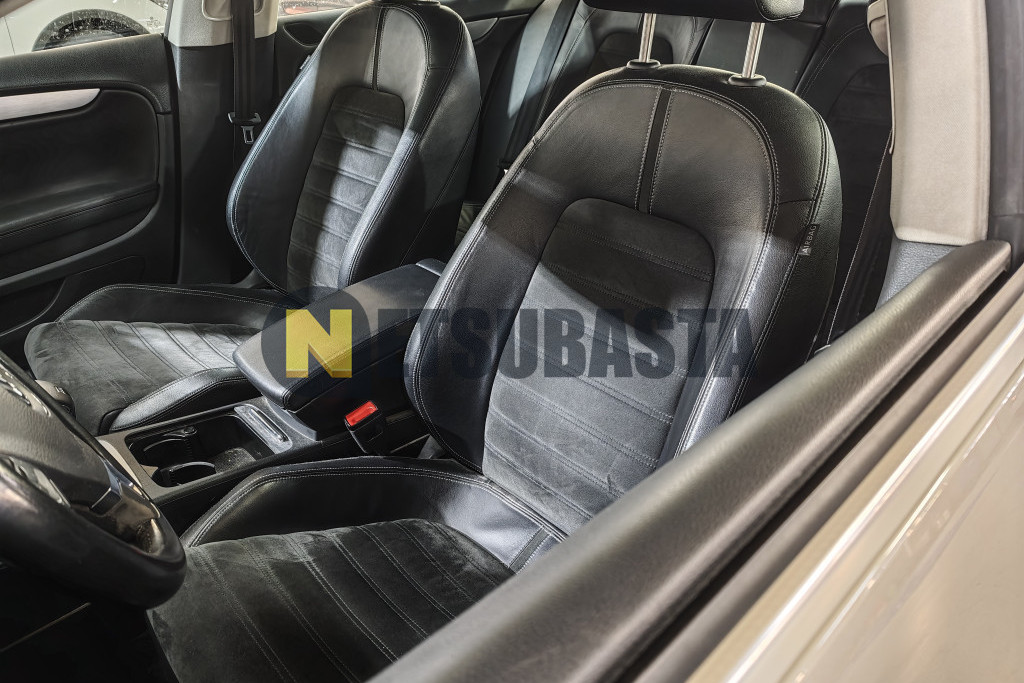 Volkswagen Passat CC 2.0 TDI DSG DPF 2026