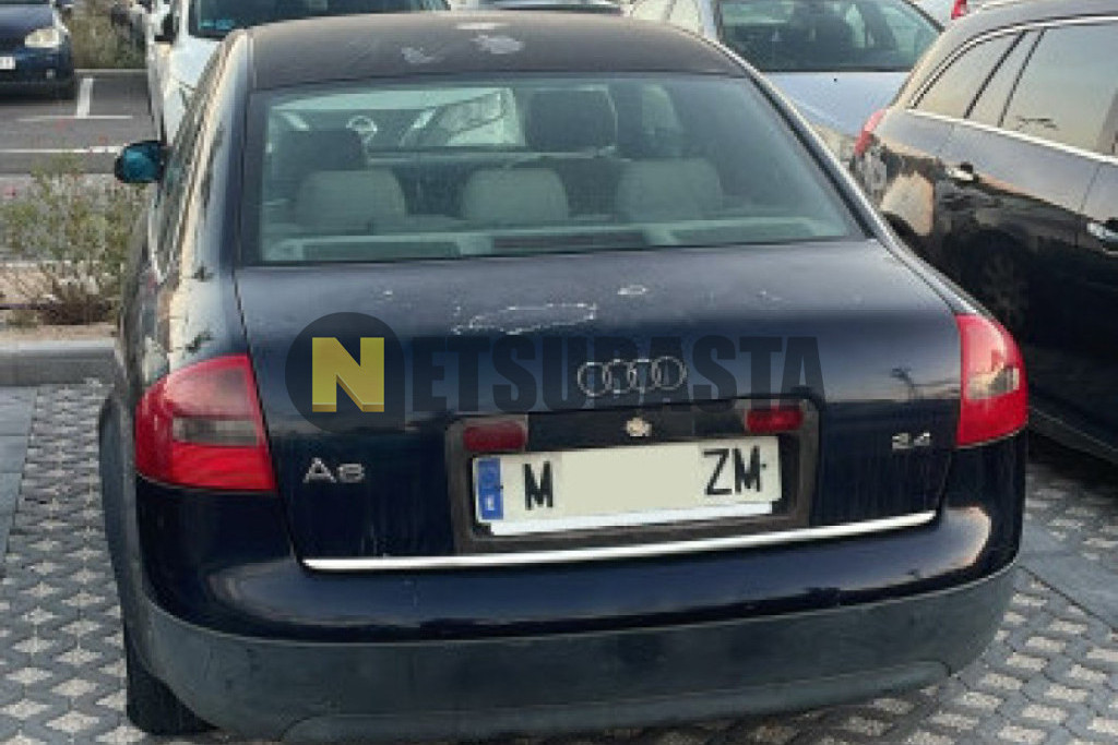 Audi A6 2.4 Triptonic 5 Vel. 2000