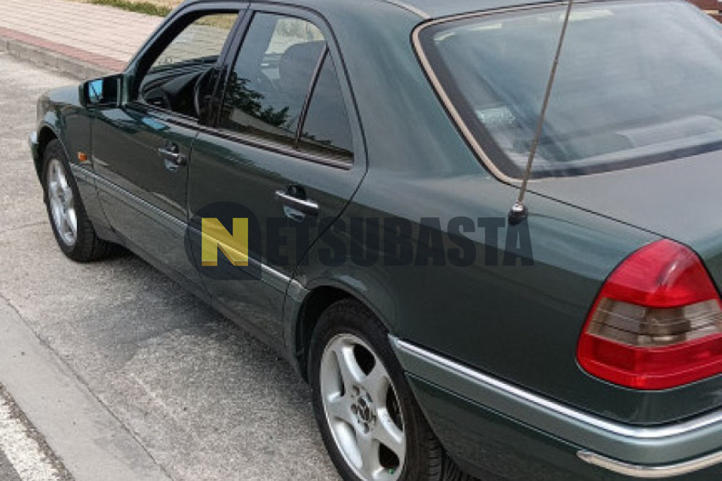 Mercedes-Benz C 220 1994
