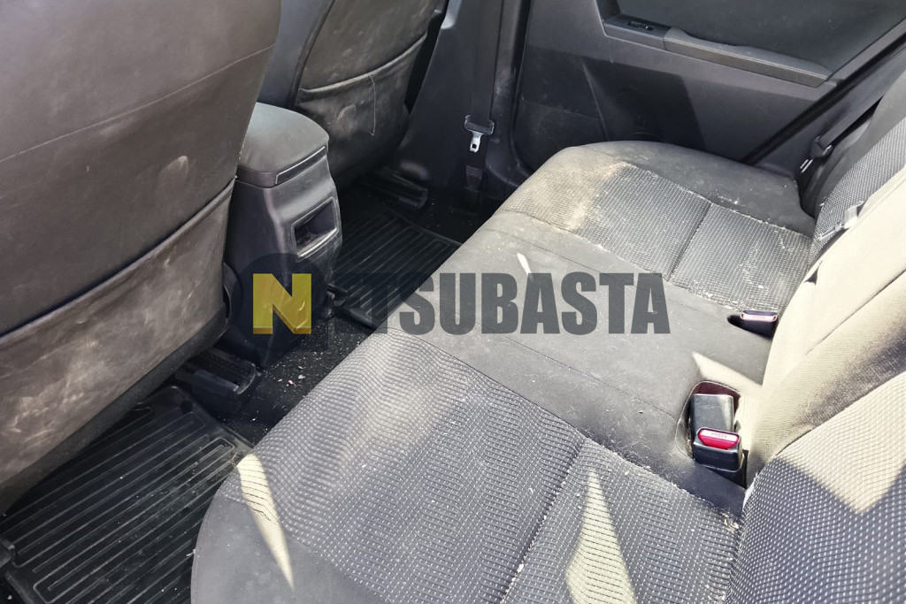 Toyota Auris 2.2 120D 2013