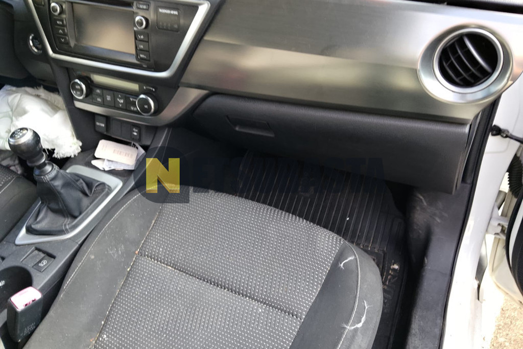 Toyota Auris 2.2 120D 2013