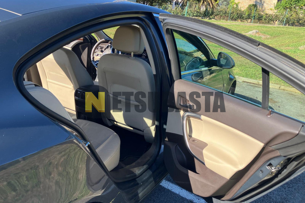 Opel Insignia 2.0 CDTI 2013