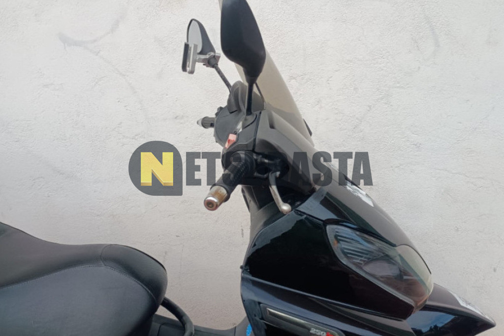 Piaggio X7 250 2008