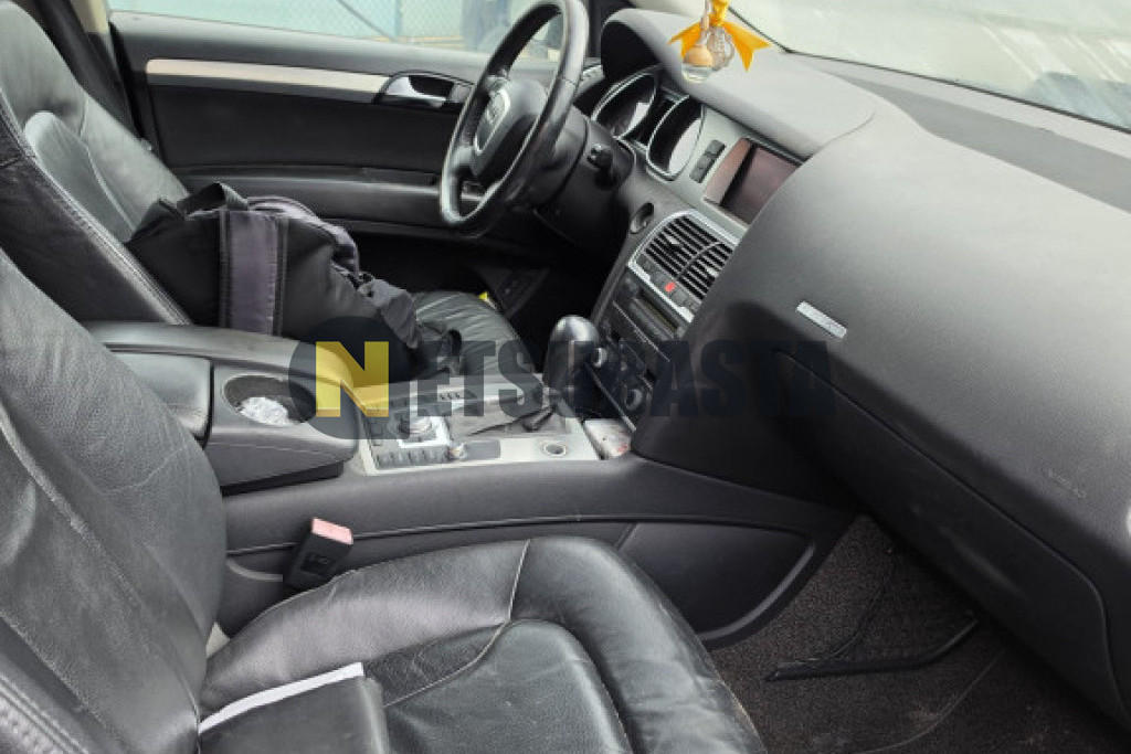 Audi Q7 3.0 TDI quattro tiptronic 6 vel. 2006