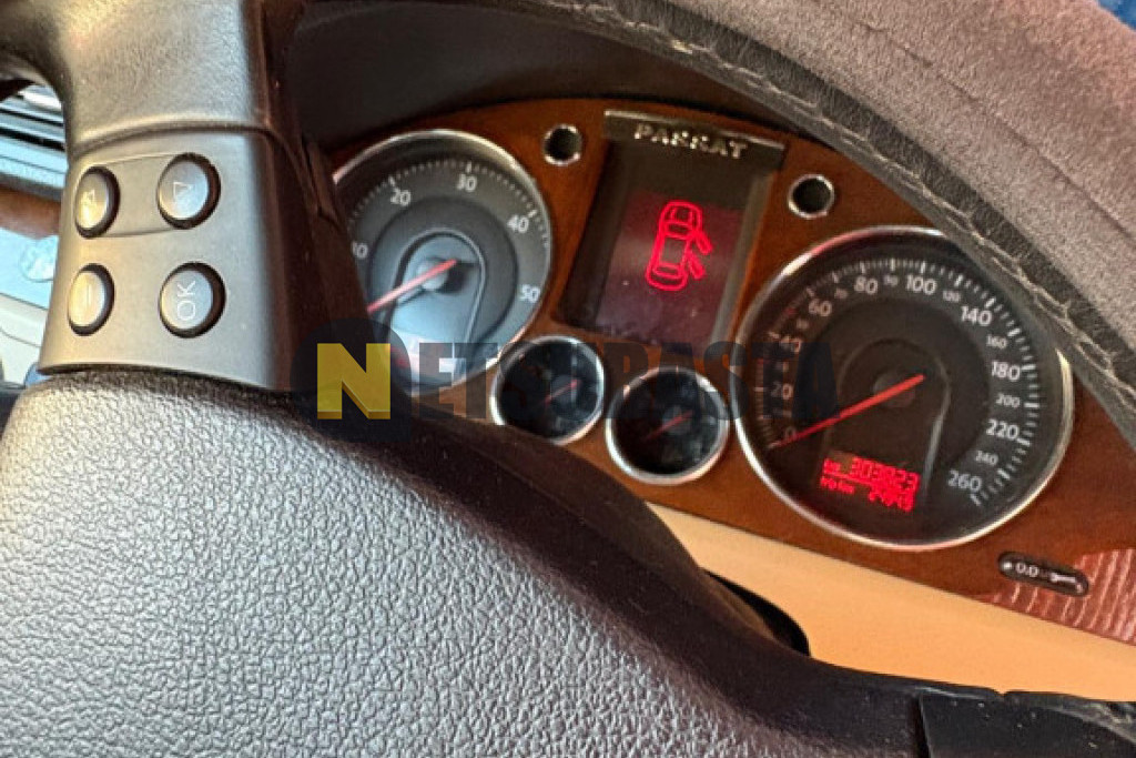 Volkswagen Passat 2.0 TDI DSG 2007