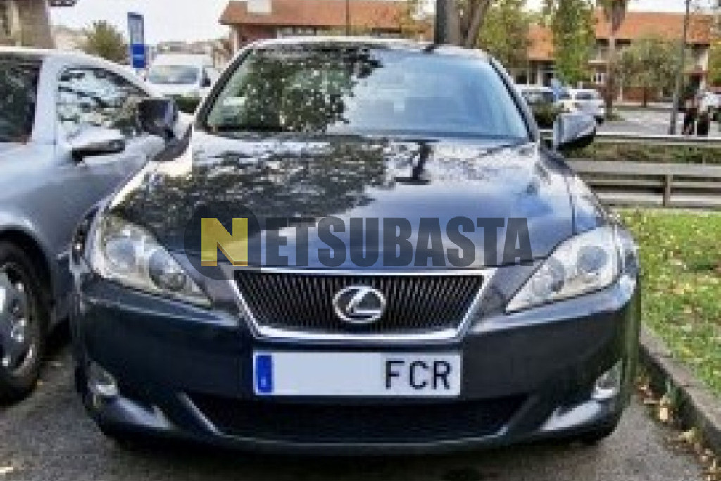 Lexus IS 220d 2006
