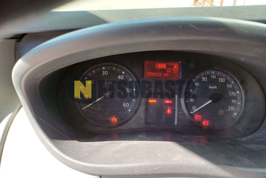 Renault Trafic Funebre 2.0 dCi 2014